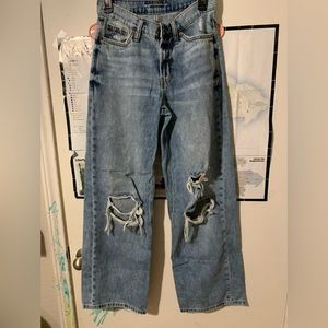 Arizona Juniors Low Rise Loose Ripped Dad Jeans